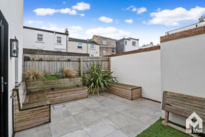 Photo 18- click for photo gallery